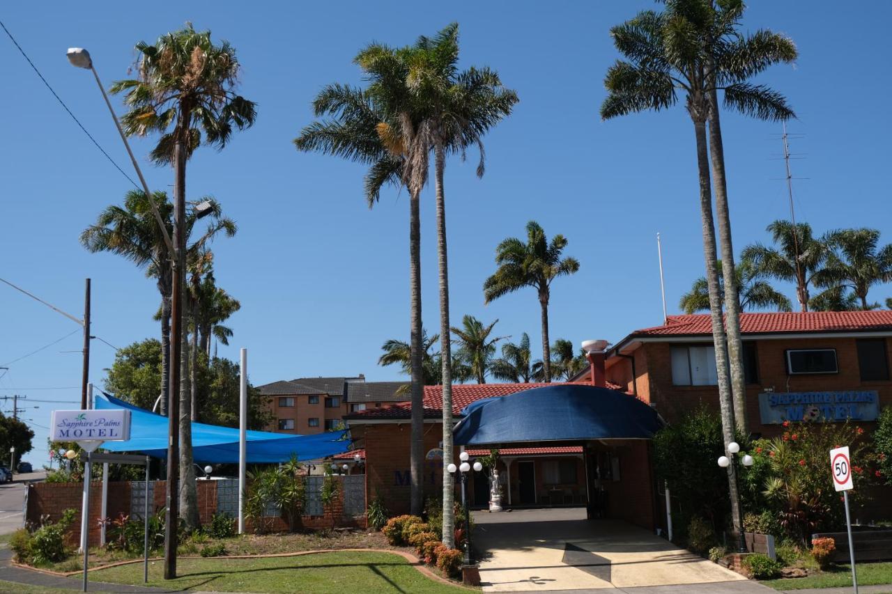 Sapphire Palms Motel Entrance Exterior foto