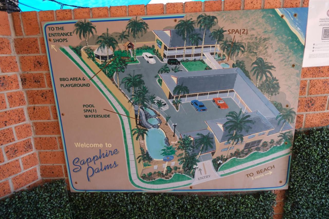 Sapphire Palms Motel Entrance Exterior foto